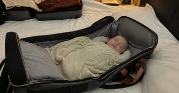 Wickeltasche mit ausklappbarer Liegefläche